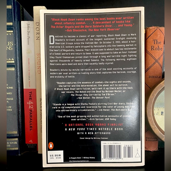Black Hawk Down: A Story of Modern War by Mark Bowden Paperback Book - Picture 2 of 2